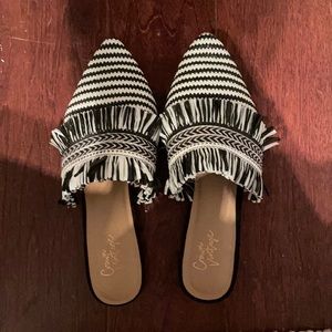 Black and white slides